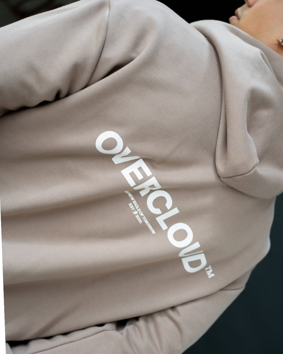 Essential hoodie light brown