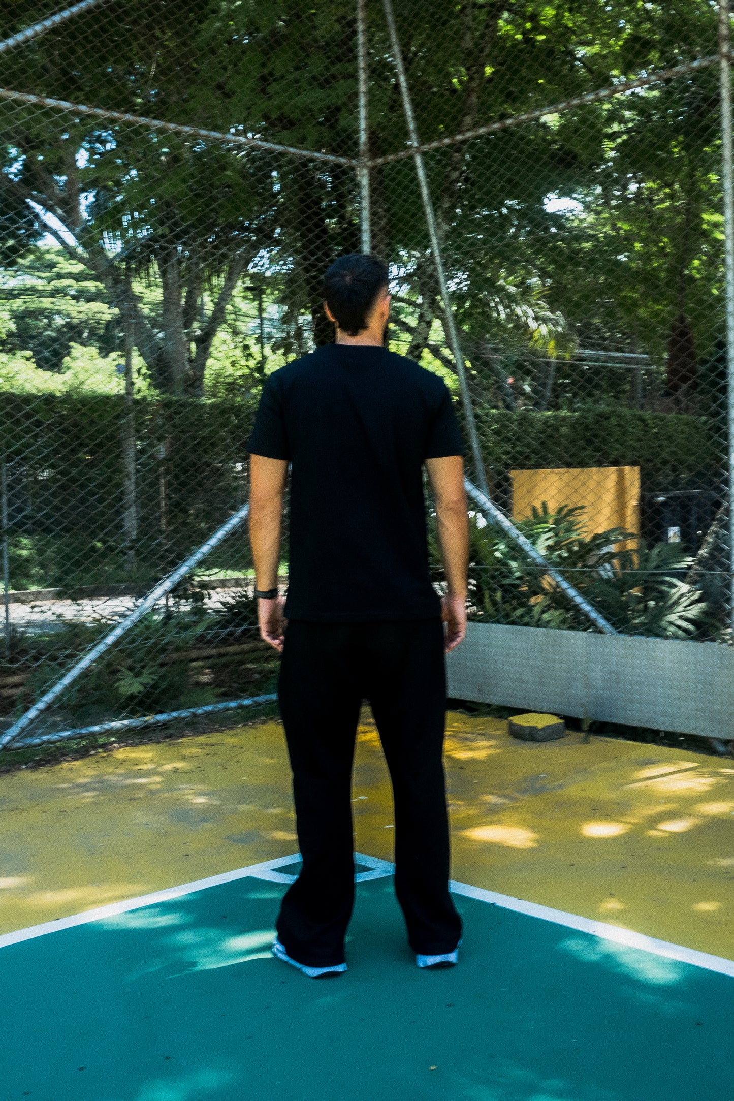 Passion & Glory Regular Tee - Black