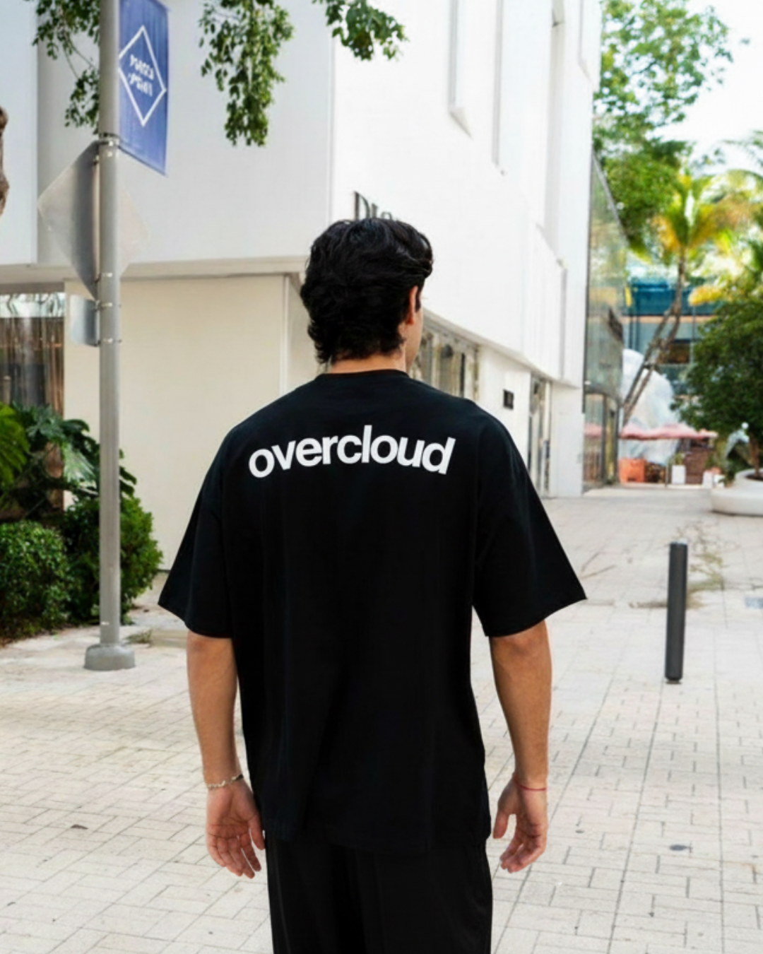 Overcloud Oversized Tee – Black